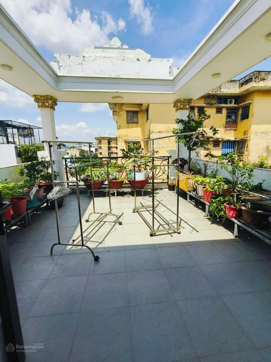 Bán nhà Bùi Minh Trực, căn góc 2 mặt tiền hẻm ô tô, 4 tầng (4.5x20m), nhỉnh 6 tỷ