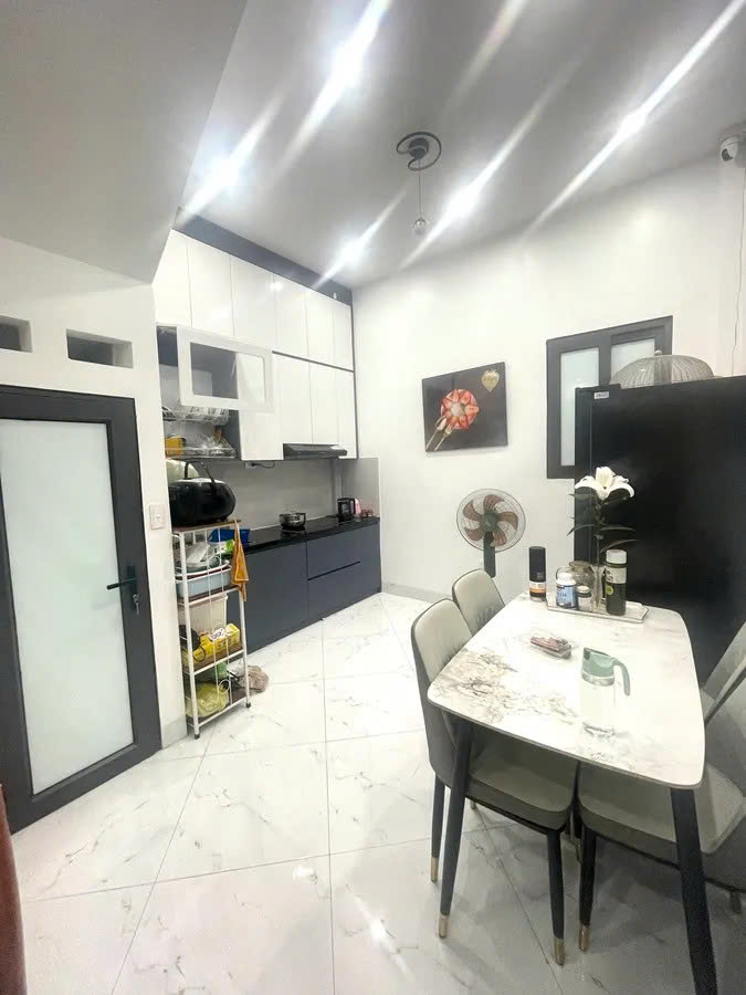 Bán nhà Kim Giang 32/36m2. 4 tầng. mặt tiền 3.5m. giá 7.7 tỷ Hoàng Mai Hà Nội