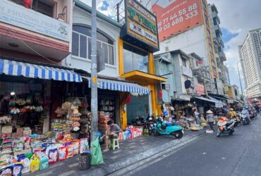 BÁN SIÊU PHẨM 7 TẦNG – MẶT TIỀN KINH DOANH ĐƯỜNG NGUYỄN THÁI HỌC, QUẬN 1 – CHỦ NHÀ DỄ THƯƠNG GIẢM 10 TỶ