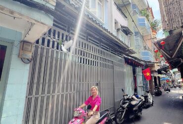 NGANG LỚN 5,2M HIẾM BÁN NHÀ 4 TẦNG – MẶT TIỀN HXH KINH DOANH ĐA NGHỀ ĐƯỜNG TÔN ĐẢN, QUẬN 4 – TƯƠNG LAI RA MẶT TIỀN LỚN 12M