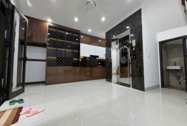 NHÀ GẦN CHỢ CỔ NHUẾ – 6 TẦNG x 34M2 – THANG MÁY – SỔ ĐỎ SẴN