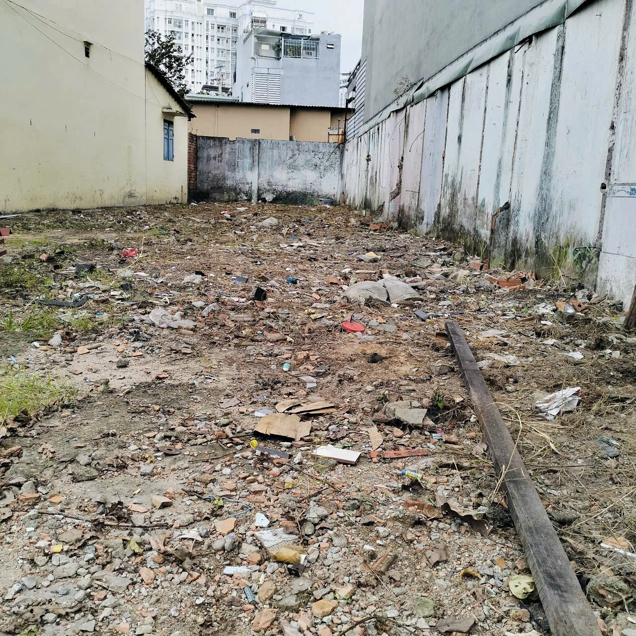 bán 2 lô đất mặt tiền đường số 5 trường thọ gần metro thủ đức