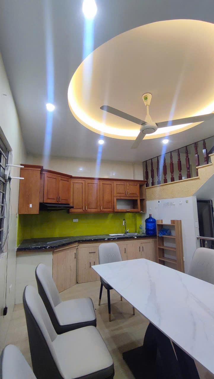 Bán Nhà Đẹp Mỗ Lao, DT 51m² x 4 Tầng, Giá Hơn 7 Tỷ!