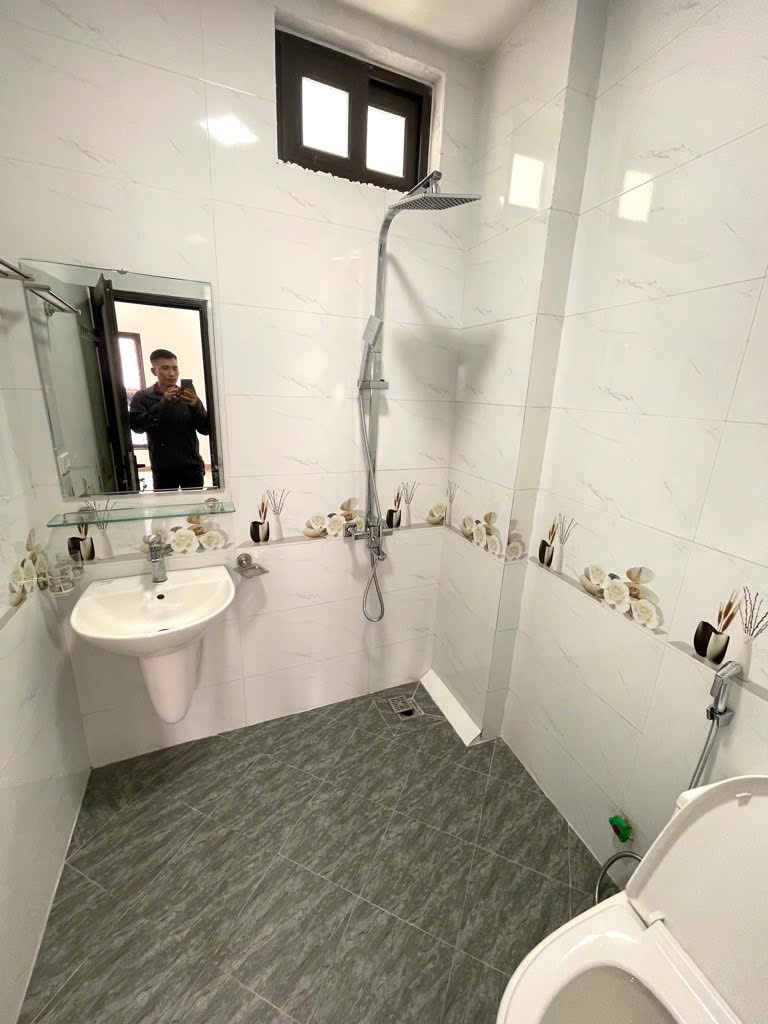 NHÀ LIÊN MẠC – 42M2 x 5 TẦNG – ĐẦU NGÕ 145 LIÊN MẠC – GIÁ 6,1 TỶ