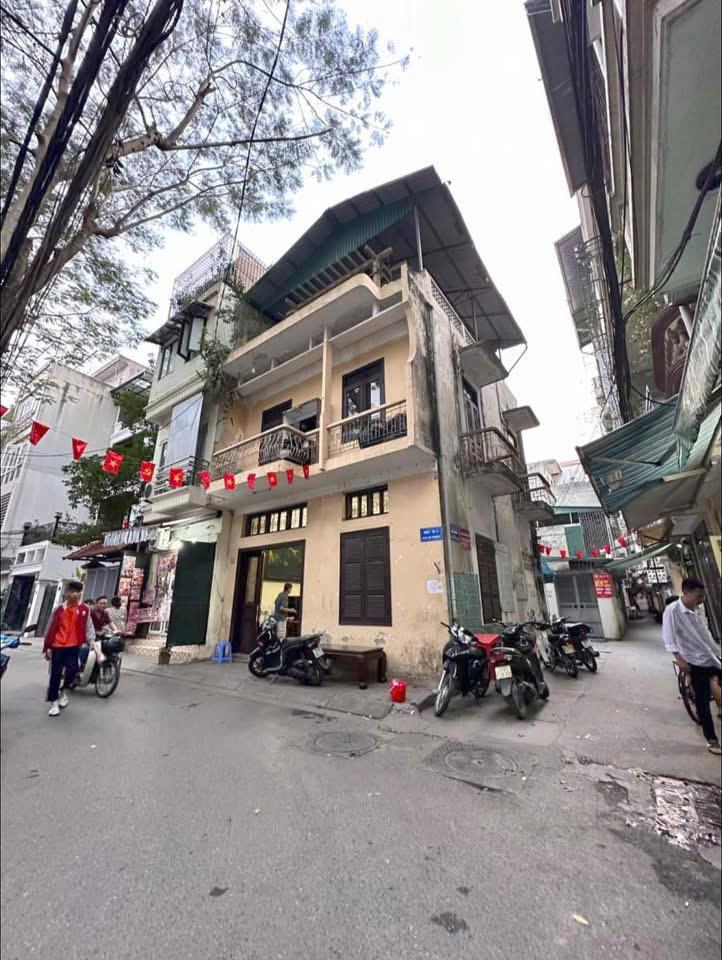 BÁN NHÀ MẶT PHỐ NGHĨA ĐÔ MẶT TIỀN 15M, VỈA HÈ ĐÁ BÓNG, Ô TÔ DỪNG TRÁNH ĐỖ, KINH DOANH 68M CHÀO 26 TỶ