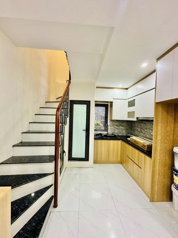 Nhà Hiếm Giá nhỉnh 2tỷ9xx – Nguyễn An Ninh – Trương Định – Căn hộ 2 tầng x 30m2