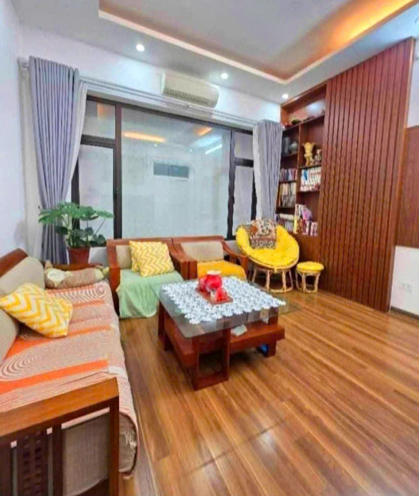 BÁN NHÀ LẠC LONG QUÂN –  5 TẦNG x 30M – GIÁ CHỈ 7,4 TỶ – NGÕ THÔNG RỘNG, Ô TÔ GẦN – LÔ GÓC
