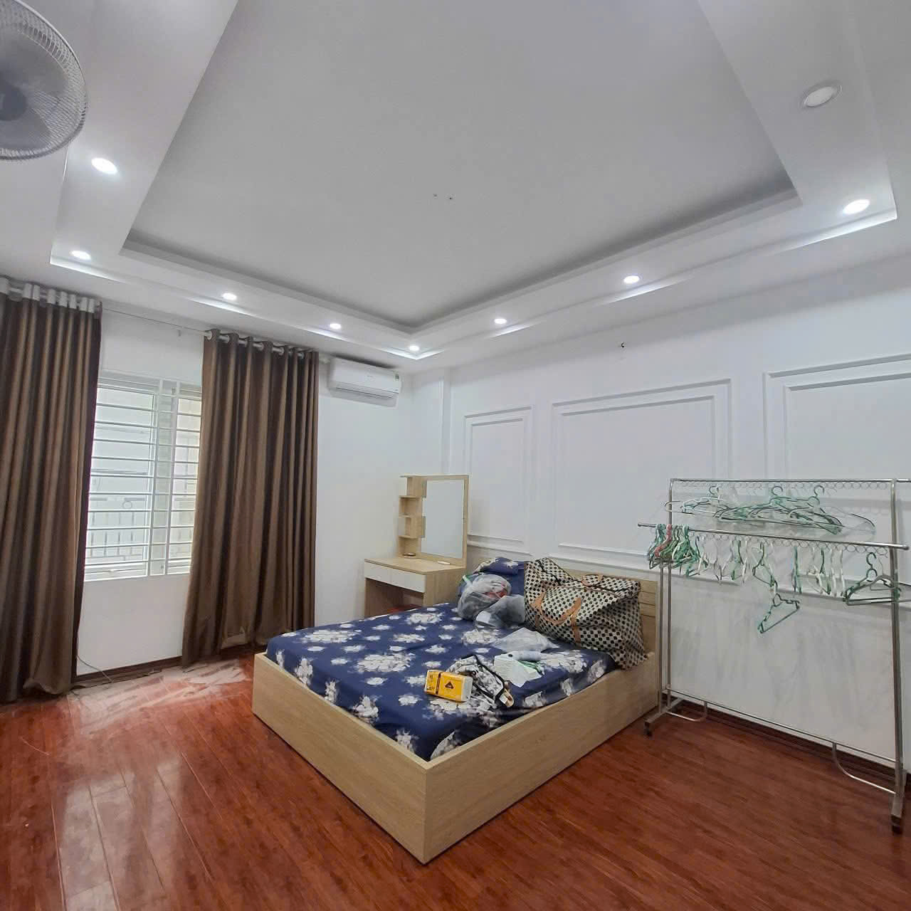 CHÍNH CHỦ BÁN GẤP 37M giá 4.2 tỷ Tại Phú Lương Hà Đông Ô TÔ ĐỖ.