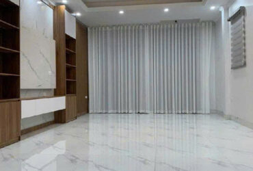🌟 SIÊU PHẨM HOÀNG QUỐC VIỆT – THÔNG SỐ VÀNG – 50M2 x 5 TẦNG THANG MÁY – Ô TÔ VÀO NHÀ – GIÁ CHÀO 21 TỶ 🌟