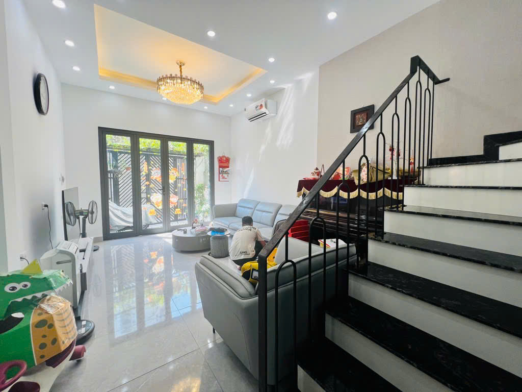 NHÀ CỔ NHUẾ – 42M2 – 400m Ra BV PHƯƠNG ĐÔNG – SỔ ĐỎ SẴN – CHỈ HƠN 6 TỶ XÍU
