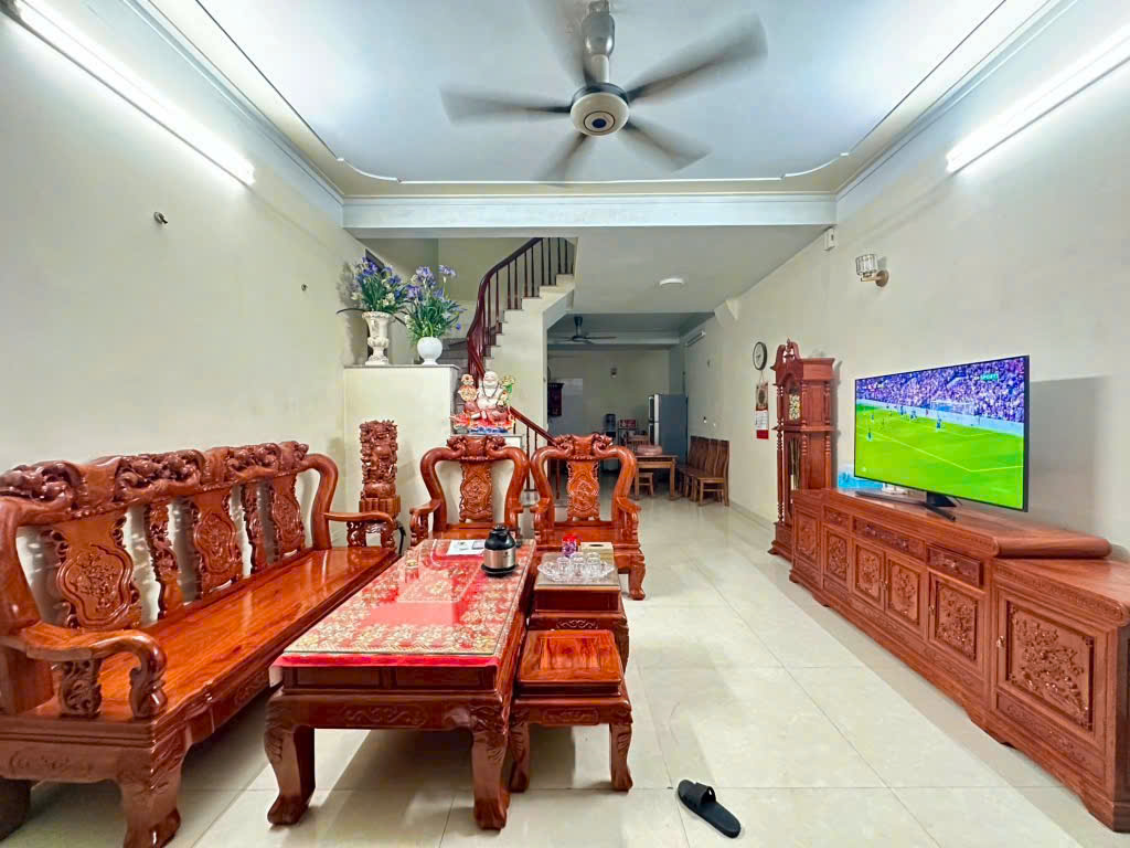LÔ GÓC 2 MẶT NGÕ, 56.2m2- 4TẦNG KIM CHUNG HOÀI ĐỨC, Ở SƯỚNG, GIÁ 5.88 TỶ