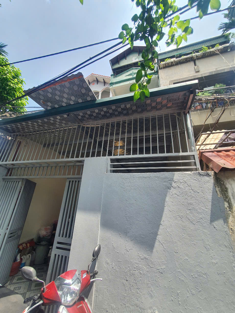 NGỌC LÂM,LONG BIÊN 13tỷ 88m MẶT TIỀN 4m NGÕ Ô TÔ NHỎ,VÀI BƯỚC CHÂN RA PHỐ