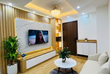 Bán căn 2 ngủ tầng thấp toà HH4 Linh Đàm tiện đi lại, thoáng mát giá chỉ 2 tỷ 570 bao phí