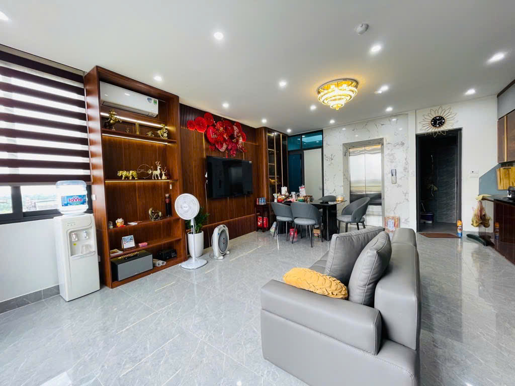BÁN NHÀ TỨ LIÊN – 60M X 7 TẦNG THANG MÁY – NGÕ THÔNG – KINH DOANH – PHÂN LÔ – ÔTÔ – 17.9 TỶ. 0968669247