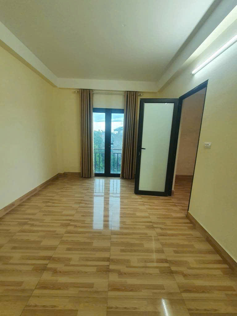 Giảm chào 350 triẹu cho căn hộ tại QUANG TRUNG YÊN NGHĨA HÀ DÔNG.NHỈNH 5TY CÓ NGAY CĂN HỘ DT 37M2 VỚI 4 TẦNG