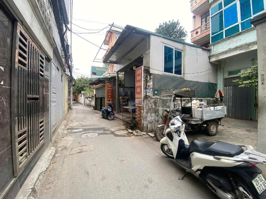 BÁT KHỐI,LONG BIÊN 13tỷ 115m,NGÕ Ô TÔ THÔNG THOÁNG,GẦN PHỐ