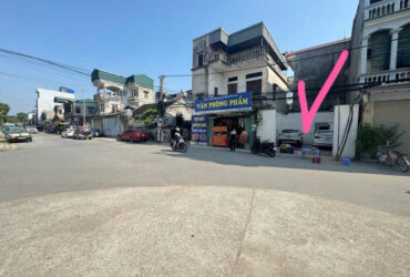 BÁT KHỐI,LONG BIÊN 11tỷ 50m MẶT TIỀN 4m Ô TÔ TẢI TRÁNH NHAU,VỈA HÈ RỘNG