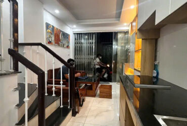 Bán gấp MẶT NGÕ 51m giá 9.8  tỷ Ô TÔ KINH DOANH Hoàng Ngân, Thanh Xuân.