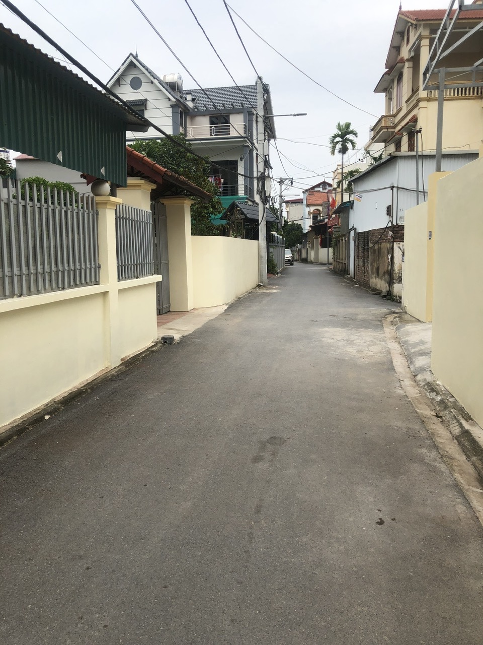 ✨ ĐÓN ĐẦU ĐẠI DỰ ÁN VINSAFARI (ĐA TỐN) – CÓ 1 KHÔNG 2 ✨NHIỀU TIỆN ÍCH-AN SINH LÝ TƯỞNG. 

 *Diện tích 57m2 . Giá 3tỷ – Tầm tiền hiếm có!