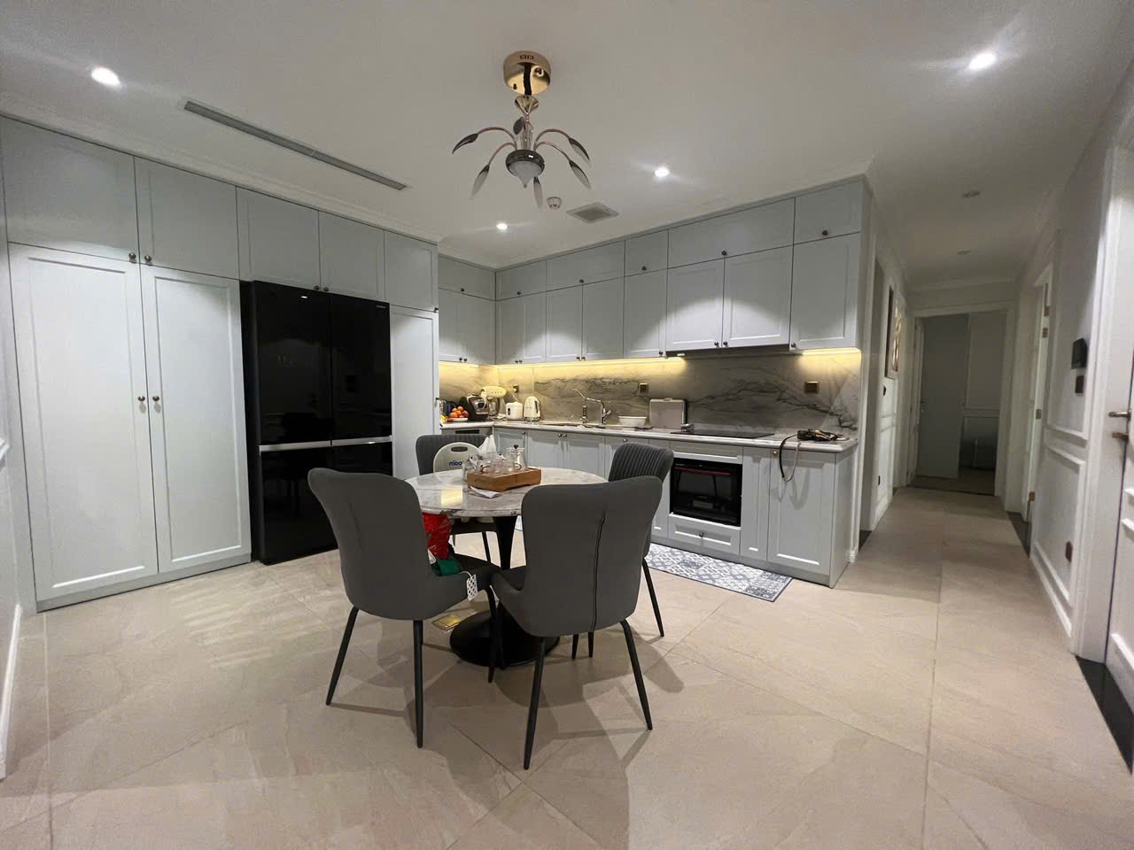 BÁN NHÀ PHẠM VĂN ĐỒNG – 56M² X 5 TẦNG, MẶT TIỀN 4.2M – LÔ GÓC, PHÂN LÔ – Ô TÔ TRÁNH – GIÁ 12.5 TỶ