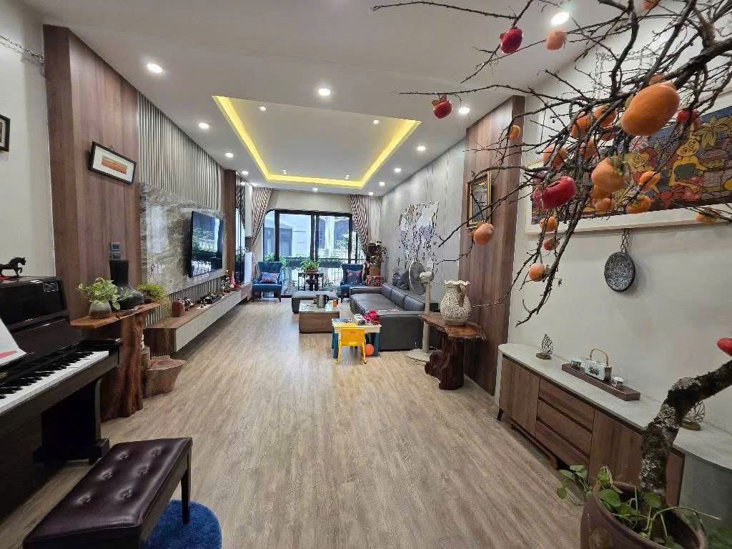 BÁN NHÀ VÕ CHÍ CÔNG – 58M² X 5 TẦNG, MẶT TIỀN 5M – PHÂN LÔ – Ô TÔ – GIÁ 13.2 TỶ