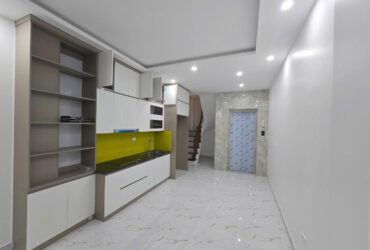 NHÀ ĐẸP XUÂN ĐỈNH – 35M² x 6 TẦNG THANG MÁY – GẦN NGOẠI GIAO ĐOÀN – Ô TÔ VÀI BƯỚC CHÂN