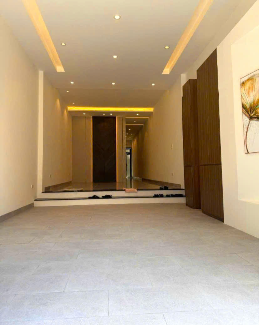 BÁN NHÀ MẶT NGÕ THỤY KHUÊ 55M² x 7 TẦNG, MT 5M – KINH DOANH – THANG MÁY – VÀI BƯỚC RA HỒ TÂY – GIÁ 15 TỶ