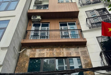 ✨ SIÊU PHẨM MẶT PHỐ HOÀNG CẦU VỊ TRÍ LÔ GÓC KIM CƯƠNG –  DIỆN TÍCH 100M NHÀ MỚI XÂY 5 TẦNG MẶT TIỀN 6 M CHỈ 55 TỶ