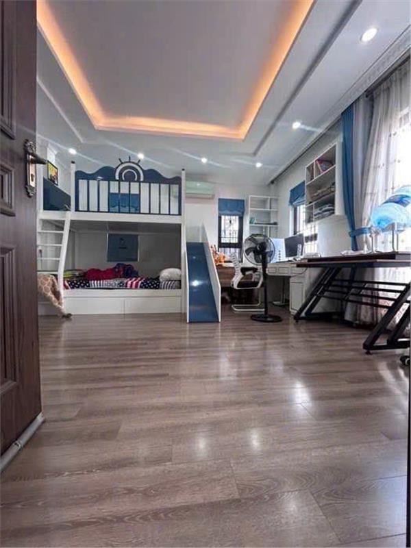 Sài Đồng – Sát hồ – Ô tô – Lô góc chỉ 7.5 tỷ