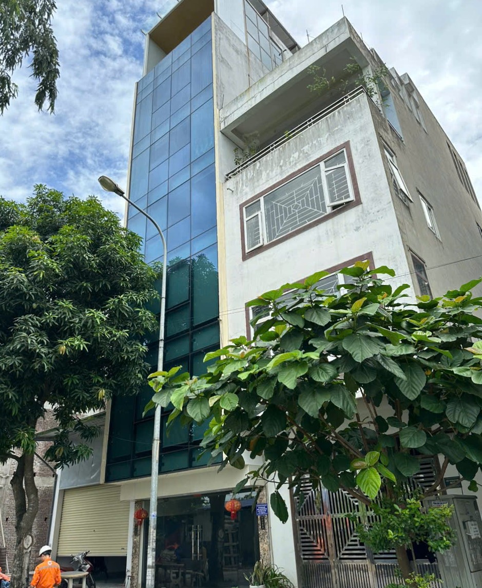 🔥 SIÊU PHẨM TÒA NHÀ KÍNH 7 TẦNG – KHU ĐẤU GIÁ MẬU LƯƠNG – VIEW CÔNG VIÊN – THANG MÁY – NỘI THẤT CAO CẤP 🔥