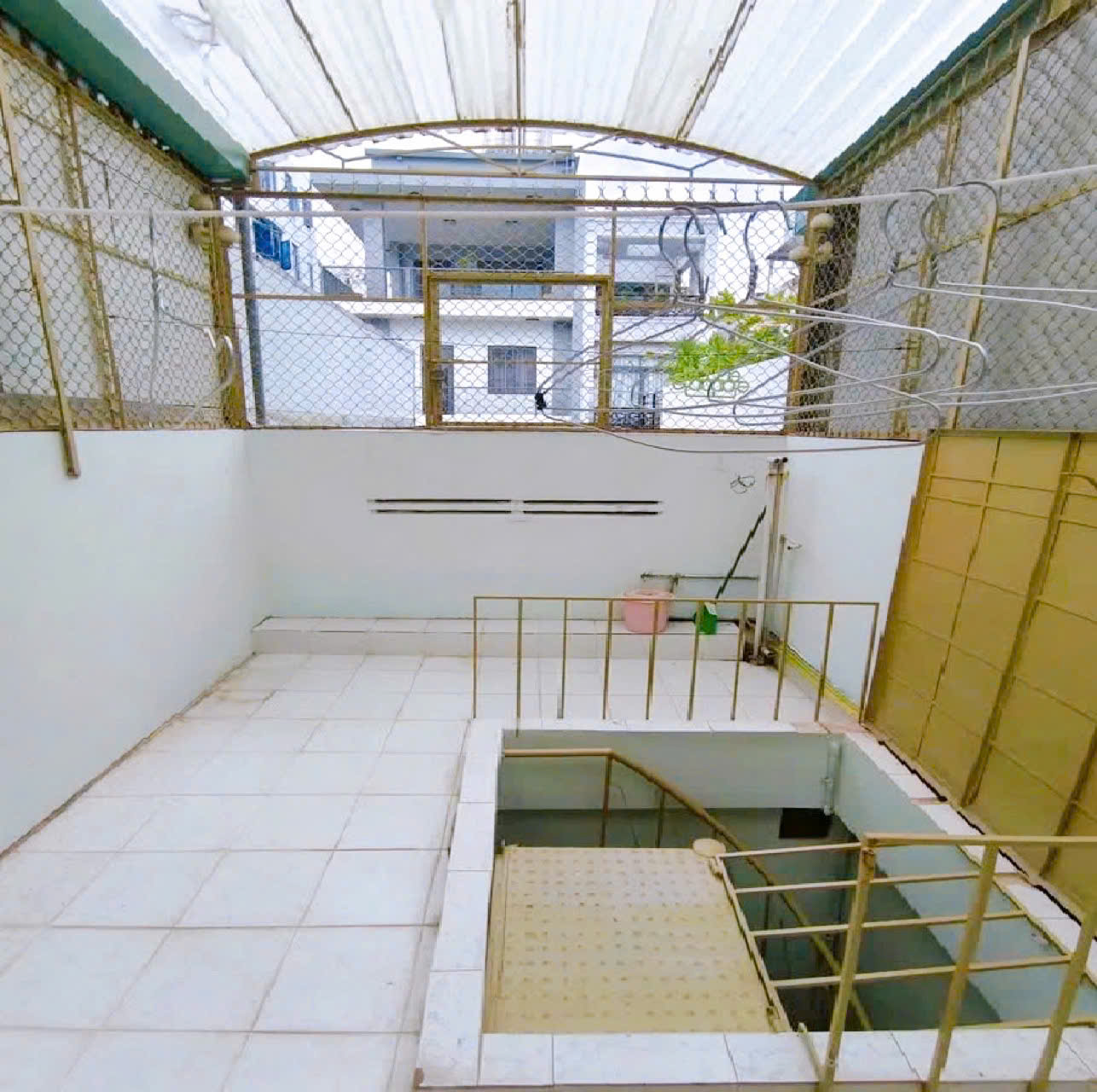 Bán nhà Quận Phú Nhuận – Hẻm Ô Tô Đặng Văn Ngữ – Sổ vuông 3 x 15 m – 3 Tầng – 9.5 tỷ