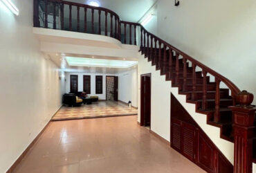 Nhà Trần Cung – 81m2 x 5 tầng – Gara ô tô – 30m ra phố – Gần BV E