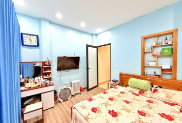 BÁN GẤP NHÀ 45m giá 3,9 tỷ Tại yên nghĩa Hà Đông Ô TÔ ĐỖ CƯA.