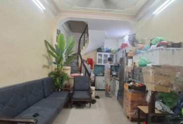 CHÍNH CHỦ CẦN Bán GẤP, 41m2, giái 3,6 tỷ tại Yên Nghĩa Hà Đông,Ô TÔ ĐỖ CỬA.