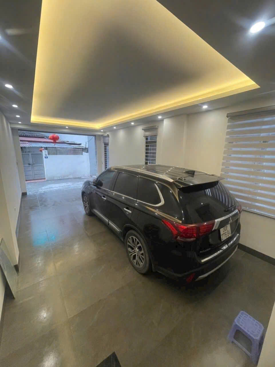 BÁN NHÀ LẠC LONG QUÂN – 55M² X 5 TẦNG – THANG MÁY – GARA – DÂN XÂY – NGÕ PHÂN LÔ – 12.X TỶ