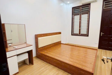 Nhà Thụy Khuê – 43m² x 6 tầng thang máy – Trung Tâm, Ngõ thông, đi đâu cũng tiện – Cách Hồ Tây 3 bước chân – 8,1 tỷ