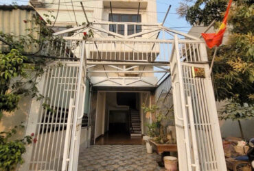 NGHĨA LỘ NHÀ 4 TẦNG DT 42M2- NGÕ THỒNG TỨ TUNG Ô TÔ TRÁNH . NHỈNH 8 TỶ