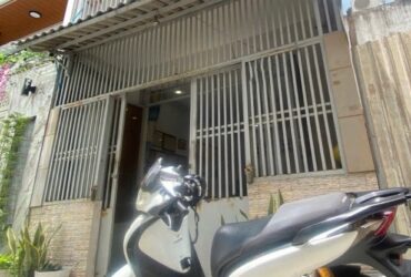 Bán nhà 2 tầng – 53m2 (4×13) – gần Aeon Tân Phú – sát mặt tiền Bình Long – chỉ hơn 4 tỷ