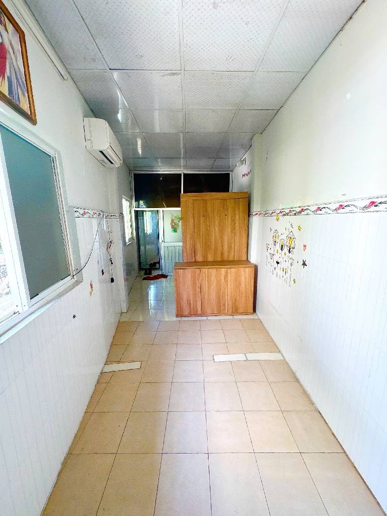 Bán nhà 2 tầng, Ấp Chiến Lược, gần Aeon Tên Lửa, Ngã Tư Bốn Xã, chỉ hơn 1 tỷ