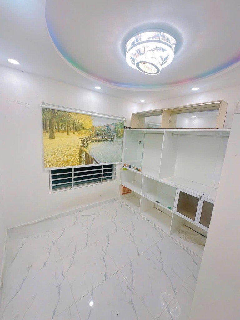 Bán chung cư Nguyễn Chí Thanh – 62m2, 2PN – thang máy, view đẹp – đã có sổ hồng – hơn 3 tỷ