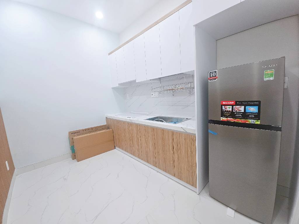 Bán nhà 3 tầng – 25m2 – Lạc Long Quân, Gần chờ Tân Bình – giáp QUận 1o – chỉ 4.05 tỷ