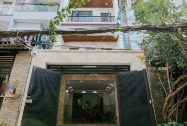 Bán CHDV 17PN (thang máy) xe hơi đậu ngay nhà thuộc đường Tám Danh Phường 4 Quận 8