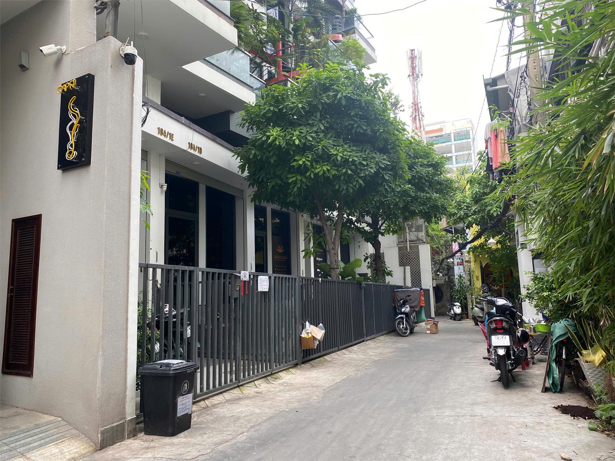 LÝ CHÍNH THẮNG – HẺM XE HƠI SÁT BÊN MẶT TIỀN – CĂN HỘ DỊCH VỤ 6 TẦNG CÓ THANG MÁY – THU NHẬP 38TR/THÁNG
