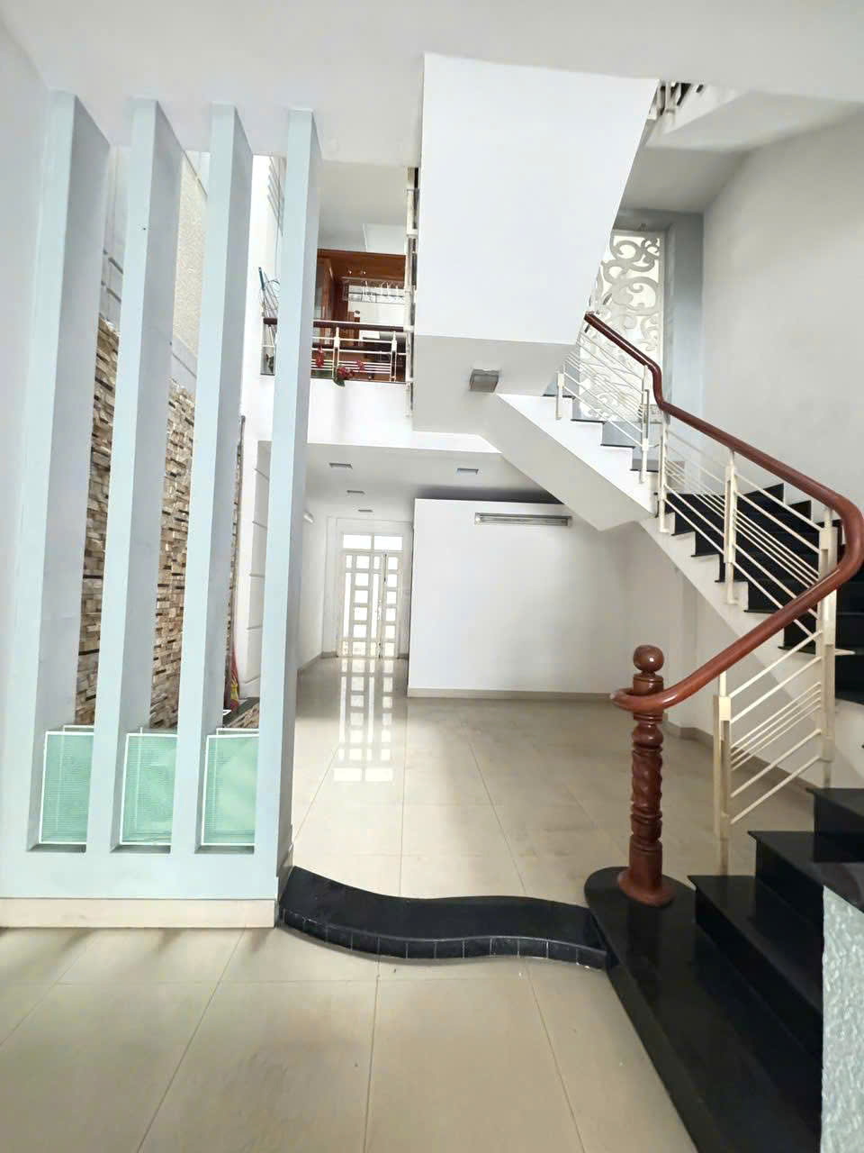 Nhà 5x20m, 3 lầu, khu Dương Quang Đông P5 Q8