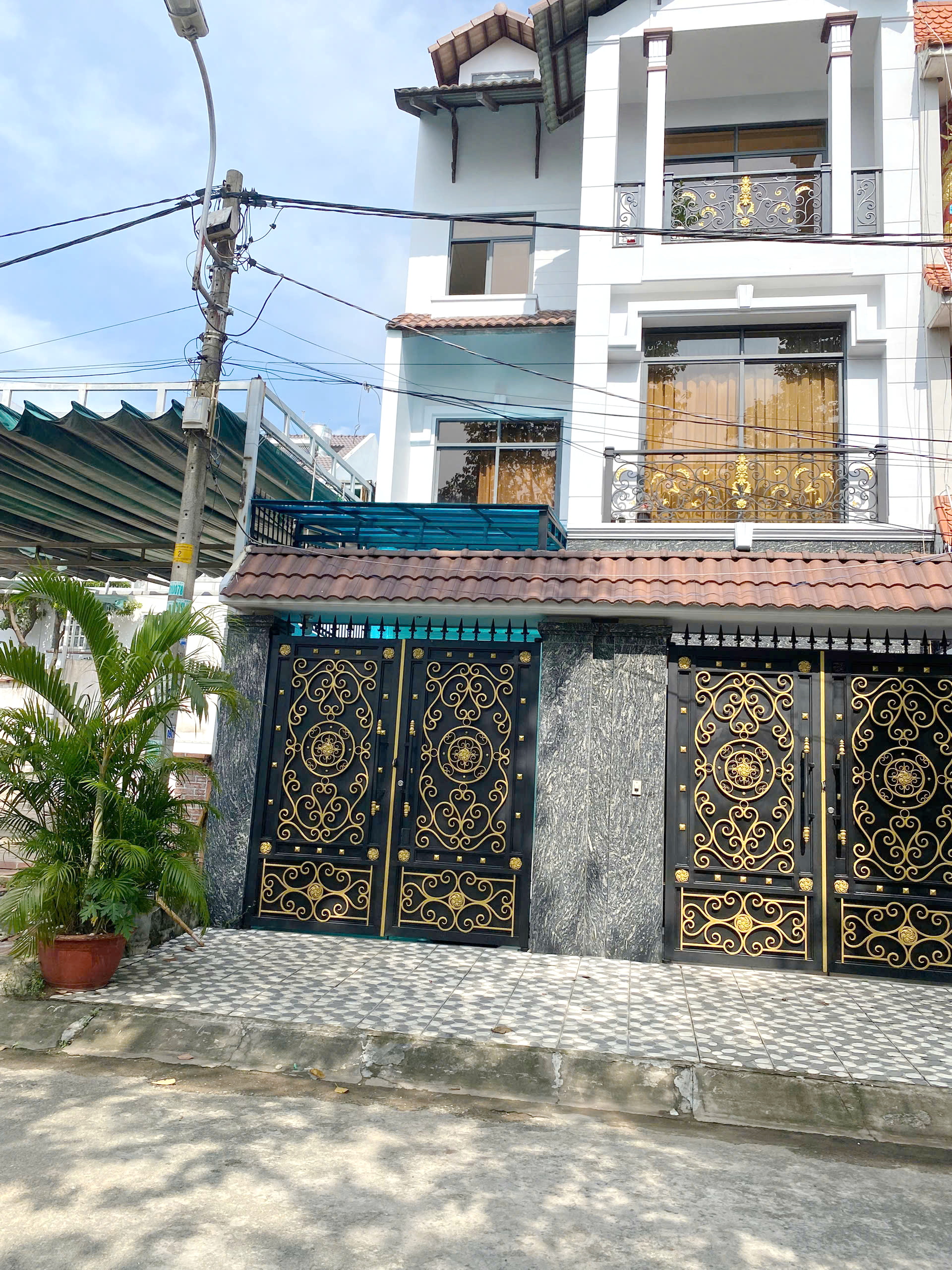 Bán nền đất biệt thự MT đường số 5, KDC ấp 5 Phong Phú