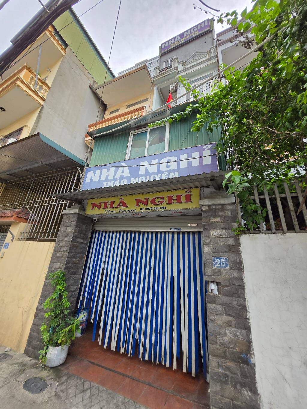 YÊN LẠC,HAI BÀ TRƯNG 18tỷ 60m LÔ GÓC VỈA HÈ Ô TÔ ĐỖ CỬA KINH DOANH