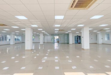 MẶT PHỐ MINH KHAI – LÔ GÓC 2 THOÁNG – 52m² – MT 5.7m – THANG MÁY – 39,5 TỶ