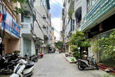 QUỐC TỬ GIÁM- CHỈ 9 TỶ- 40M- XÂY MỚI- Ô TÔ TRÁNH