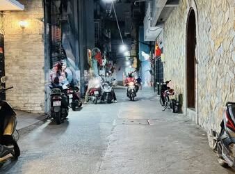 Nhà Hẻm Ôtô Vào Nhà Đường Phan Đình Phùng Phường 2 Phú Nhuận Cũ.