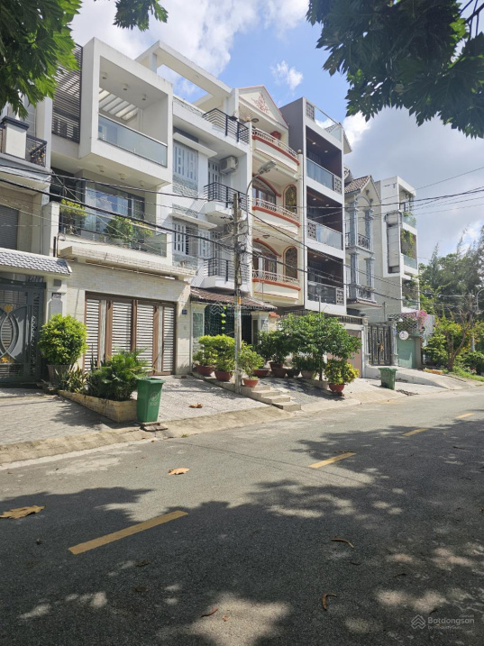 Bán đất trống KDC xây cao 4-5 tầng ngay quận 8- 7.5x16m, 120m2 xe tải quay đầu – chỉ 6 tỷ